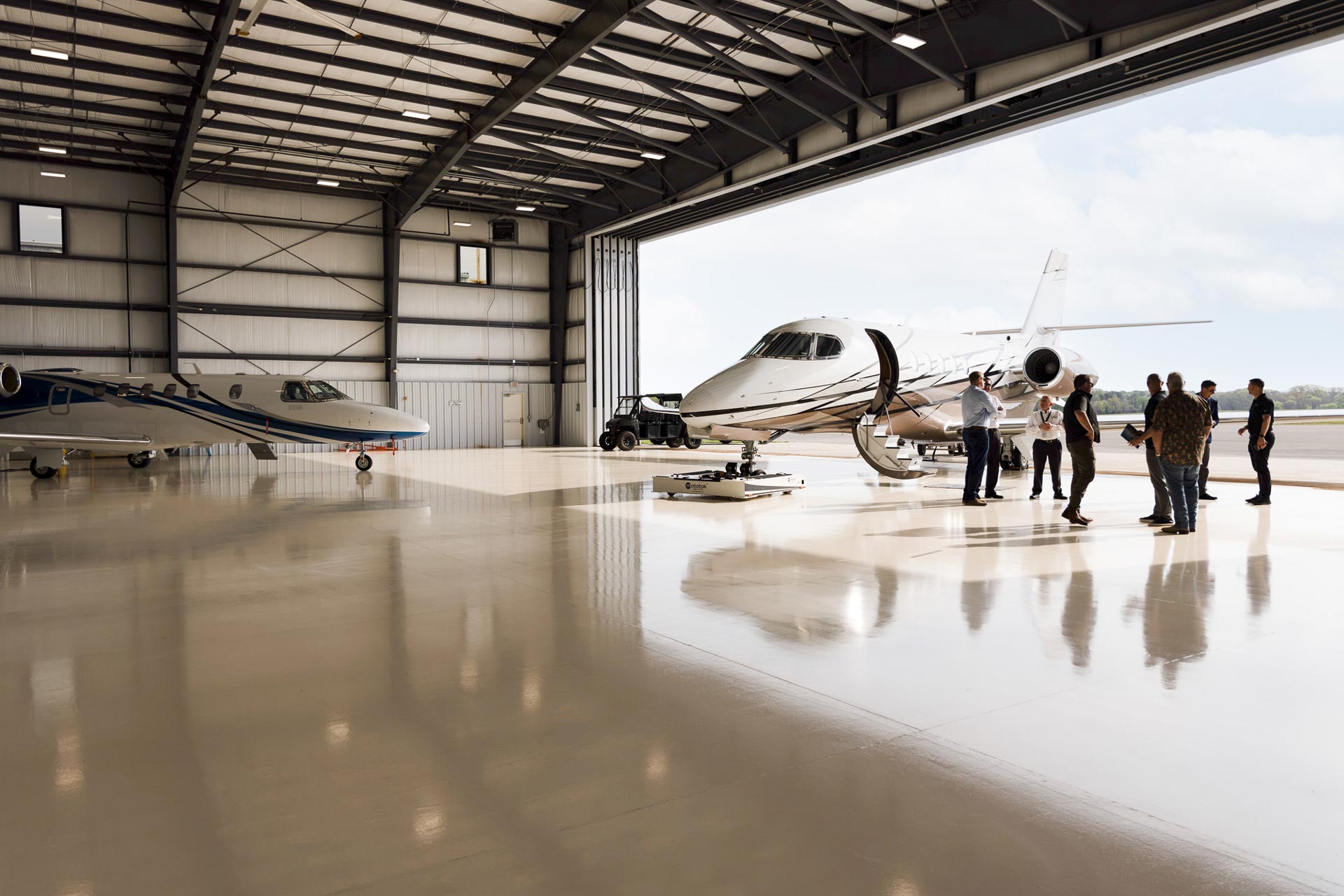 Millan Enterprises Aviation Hangars & Aircraft Dry Leasing - Clarksville Regional Airport